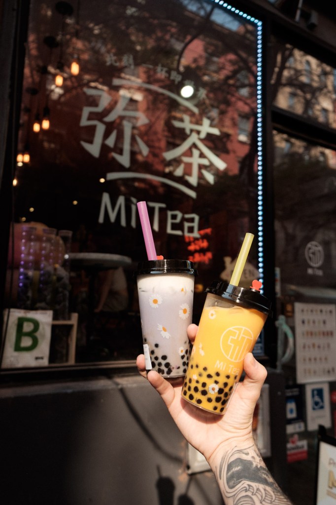 Bubble tea drink photo outside MI Tea location captured with Fuji X-E2 before permanent closure.