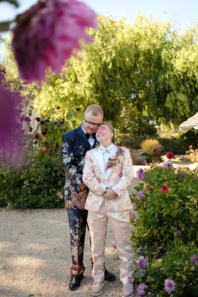 Wedding portraits in the Madonna Inn secret garden photographed with Fuji X-T30 and Viltrox 25mm f1.7 AIR natural light.
