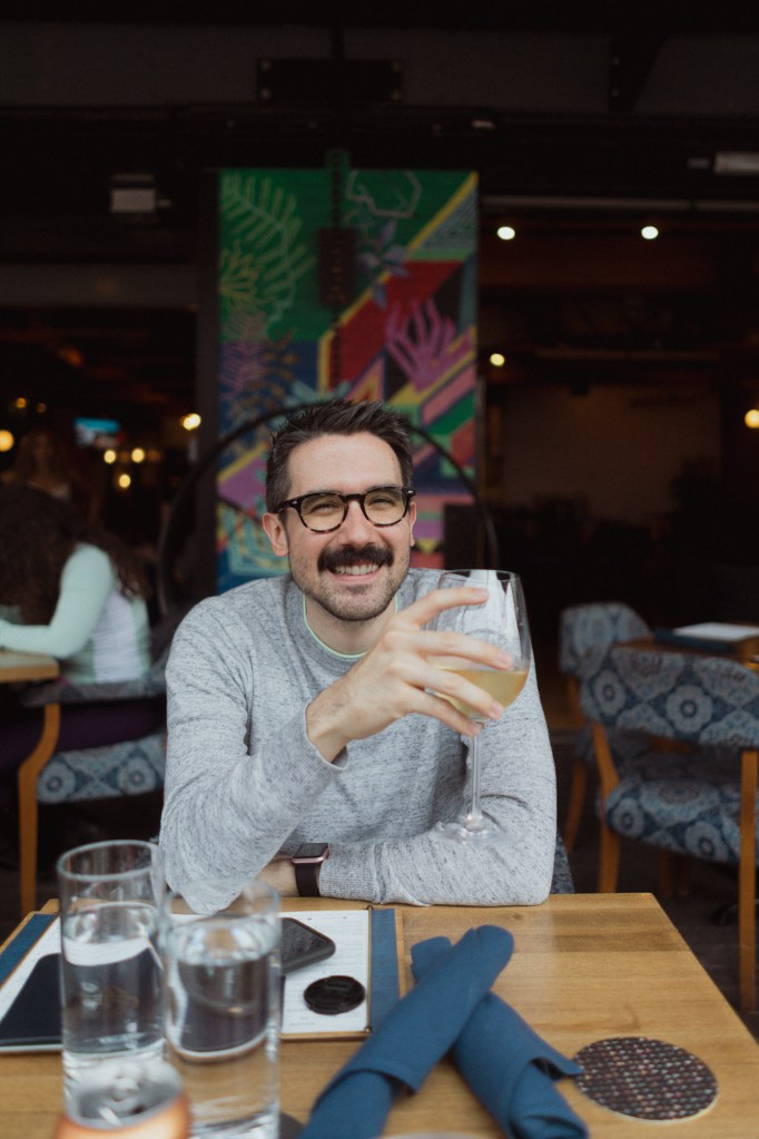 Sony A7 sample image captured in Vancouver using Sony FE 28mm F2 lens.