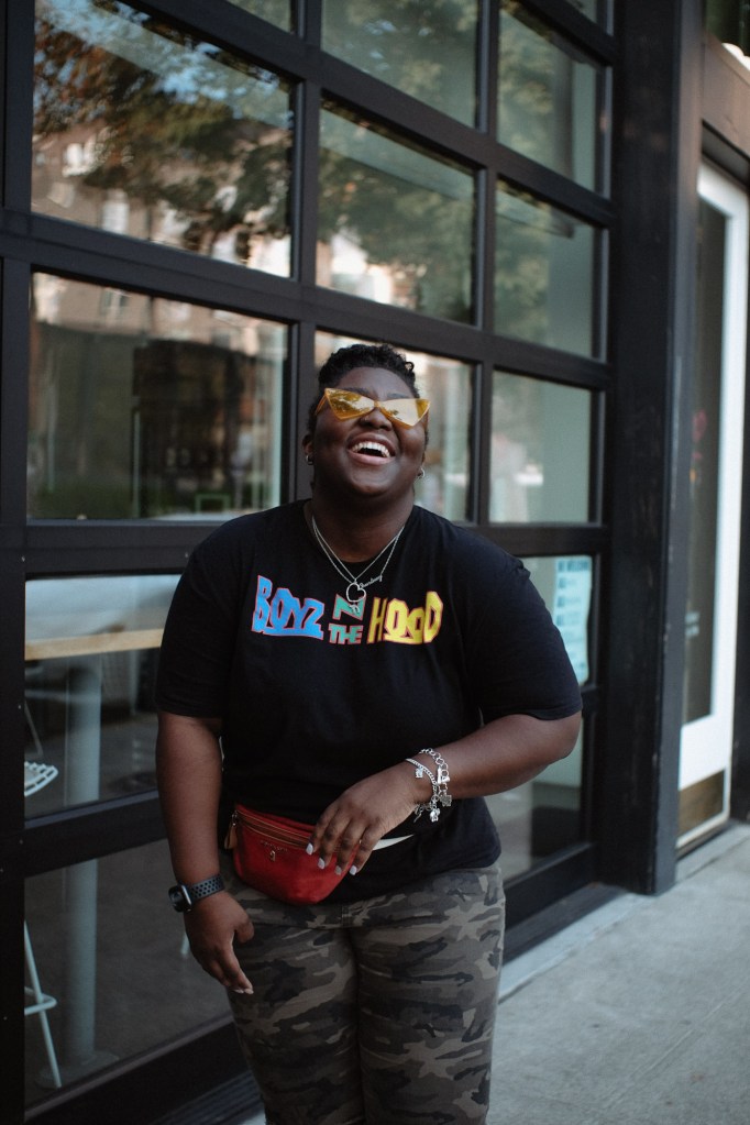 Candid street portrait in Seattle using Fuji X-E2 sample images setup.