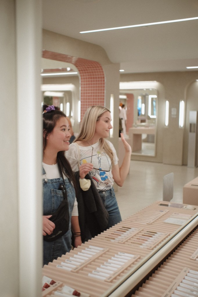 Indoor portrait at Glossier store captured with Fuji X-E2 and Meike 25mm f1.8.